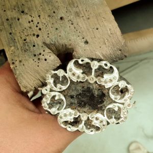 ciondolo incastonatura diamanti palermo laboratorio italia giambertone artigiano orafo